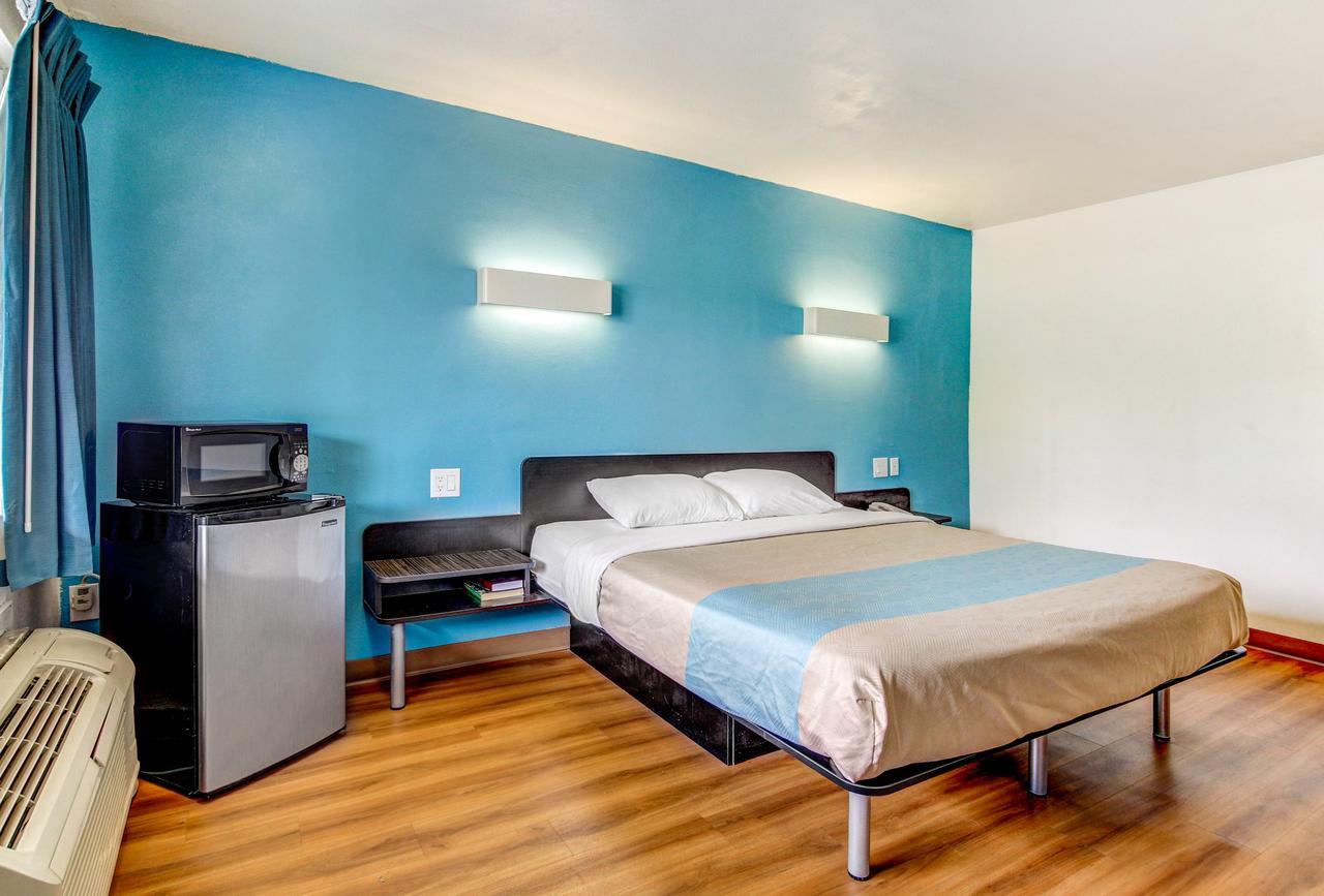 Motel 6 Waco - Lacy Lakeview Bellmead Kültér fotó