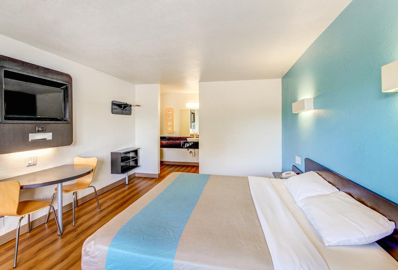 Motel 6 Waco - Lacy Lakeview Bellmead Kültér fotó