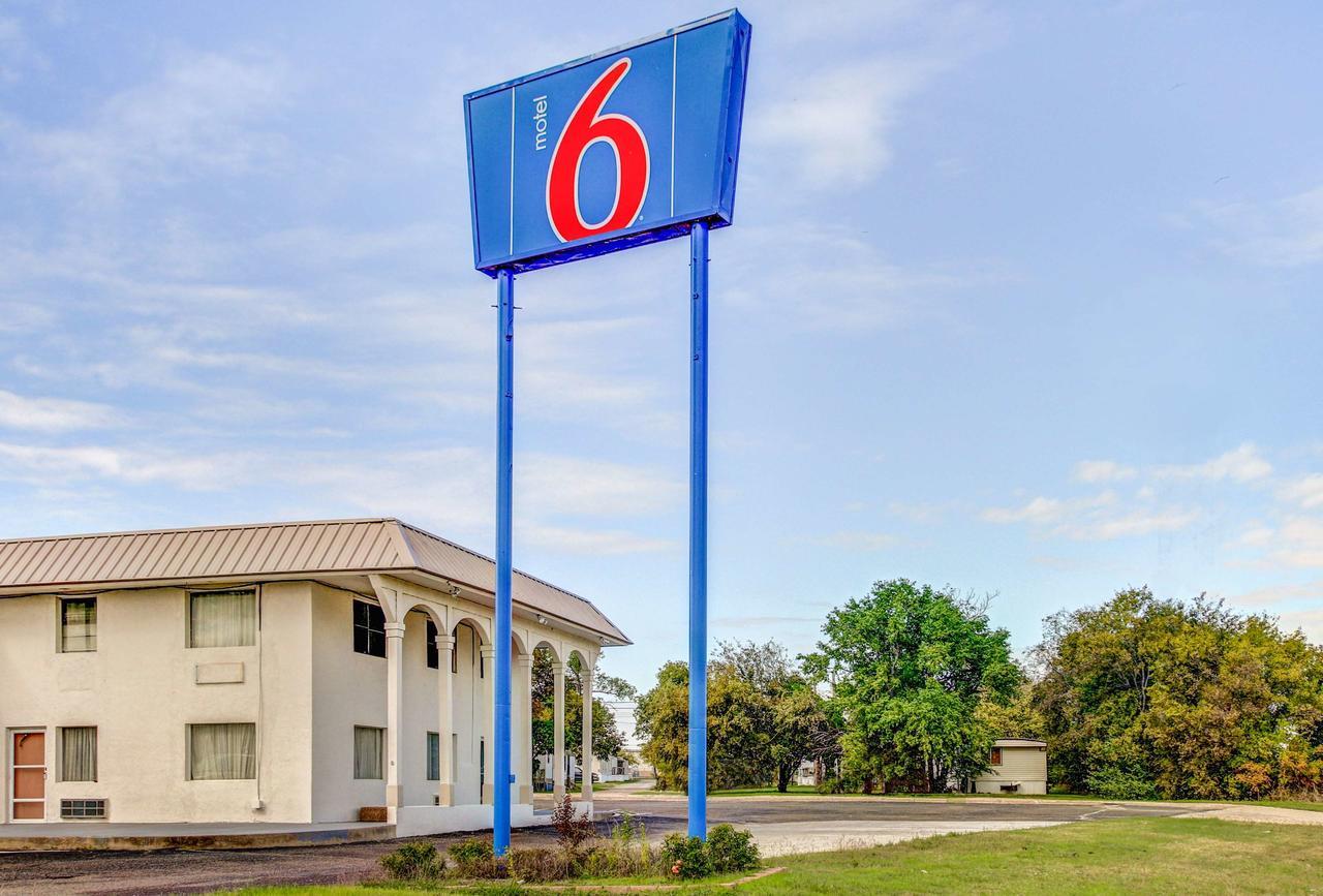 Motel 6 Waco - Lacy Lakeview Bellmead Kültér fotó